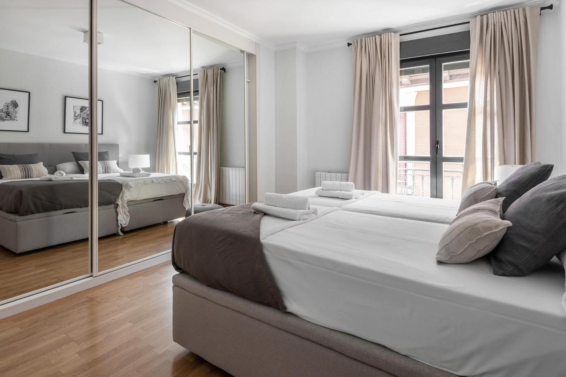 Luxury And Cozy- 2 Bedrooms 2 Bathrooms -Mintystay- Herradores Мадрид Экстерьер фото